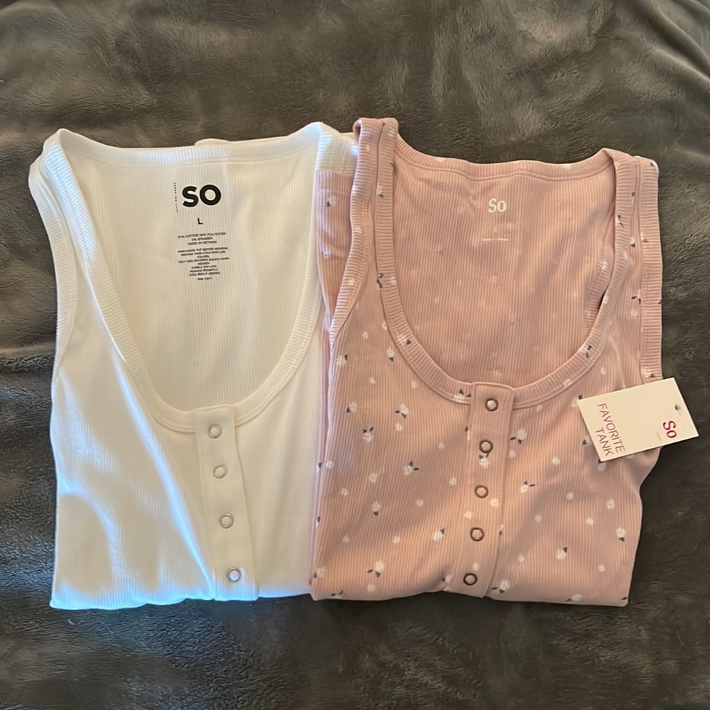 2 SO Favorite Tanks - Size L